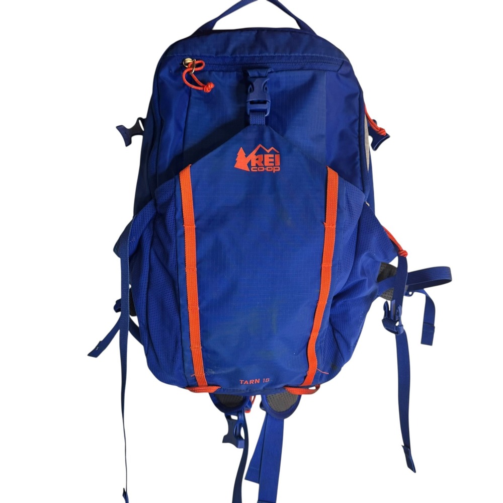 REI Co-op Tarn 18 Kids Hiking Daypack Blue Orange Backpack 18L Youth - Picture 2 of 9